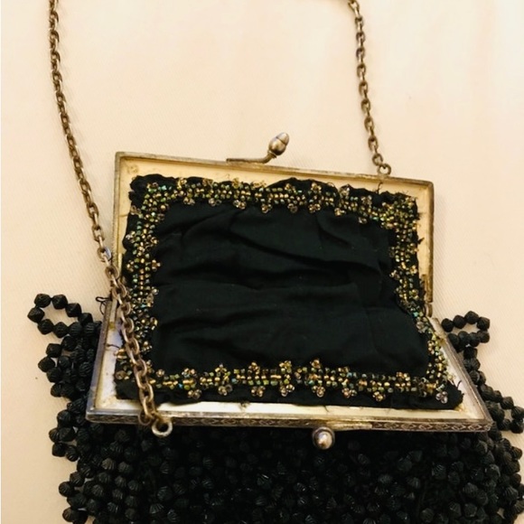 Flapper beaded black purse with Rhinestone silver frame &chain - Picture 6 of 6